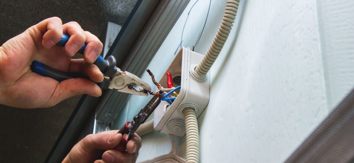 Costo de renovar la instalación eléctrica de una vivienda